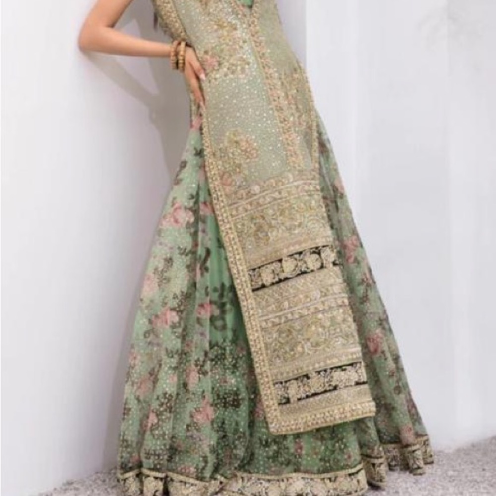 Indian Pakistani designer outfit. Great condition. - Picture 8 of 17